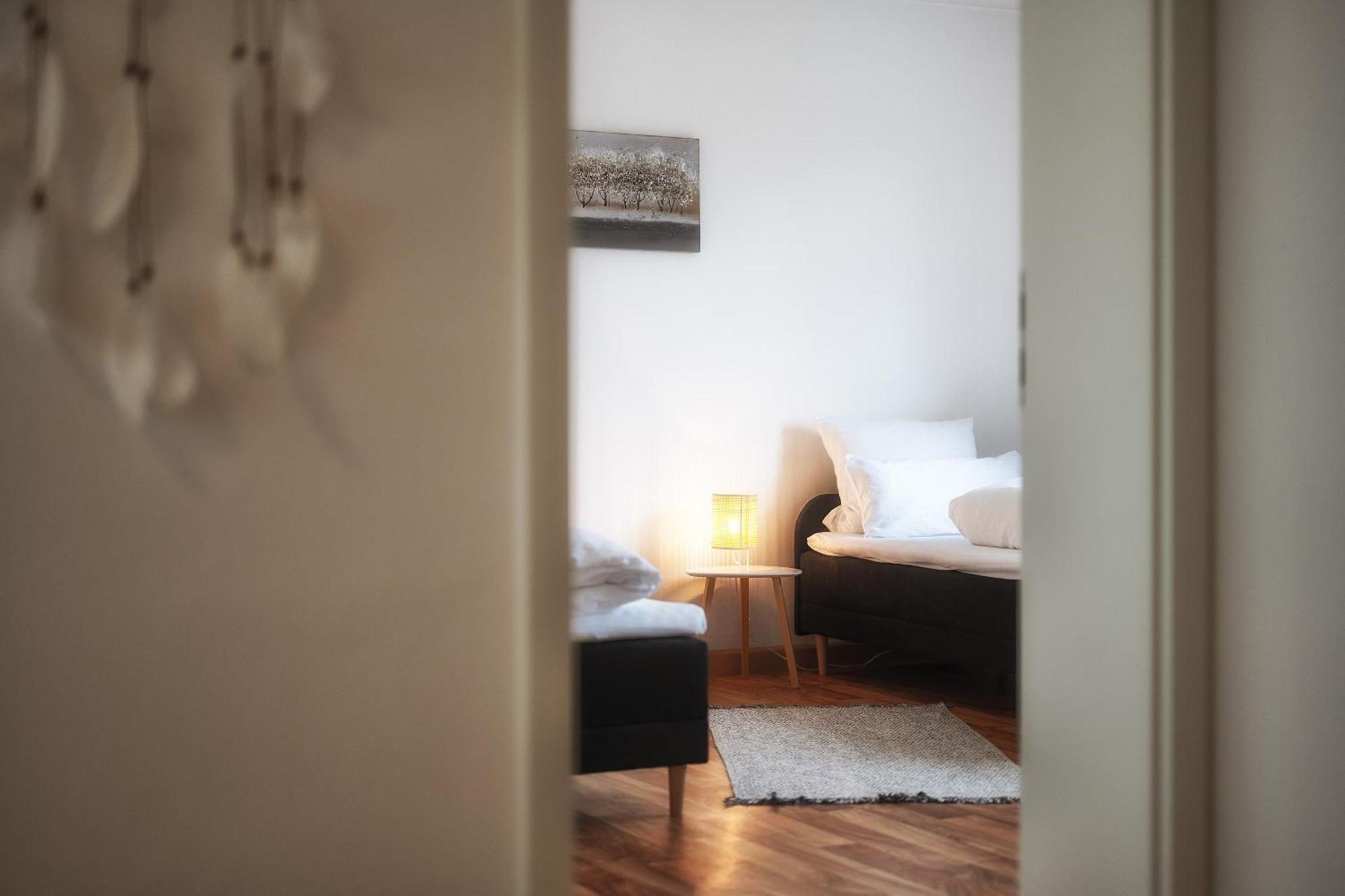Select-home 3 - Netflix - Parkplatz - Business