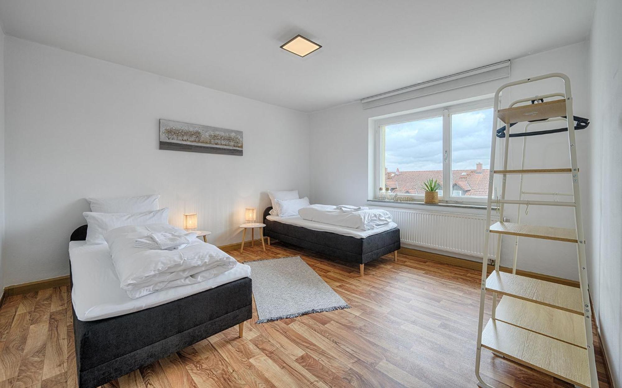 Select-home 3 - Netflix - Parkplatz - Business Apartment Nabburg
